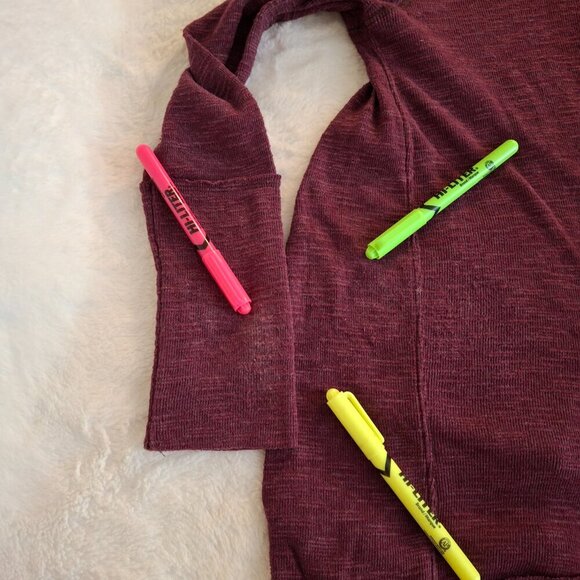 We The Free Mock Neck Top Sz S Slit Back Relaxed Fit Baselayer Boho Langelook - Picture 15 of 16